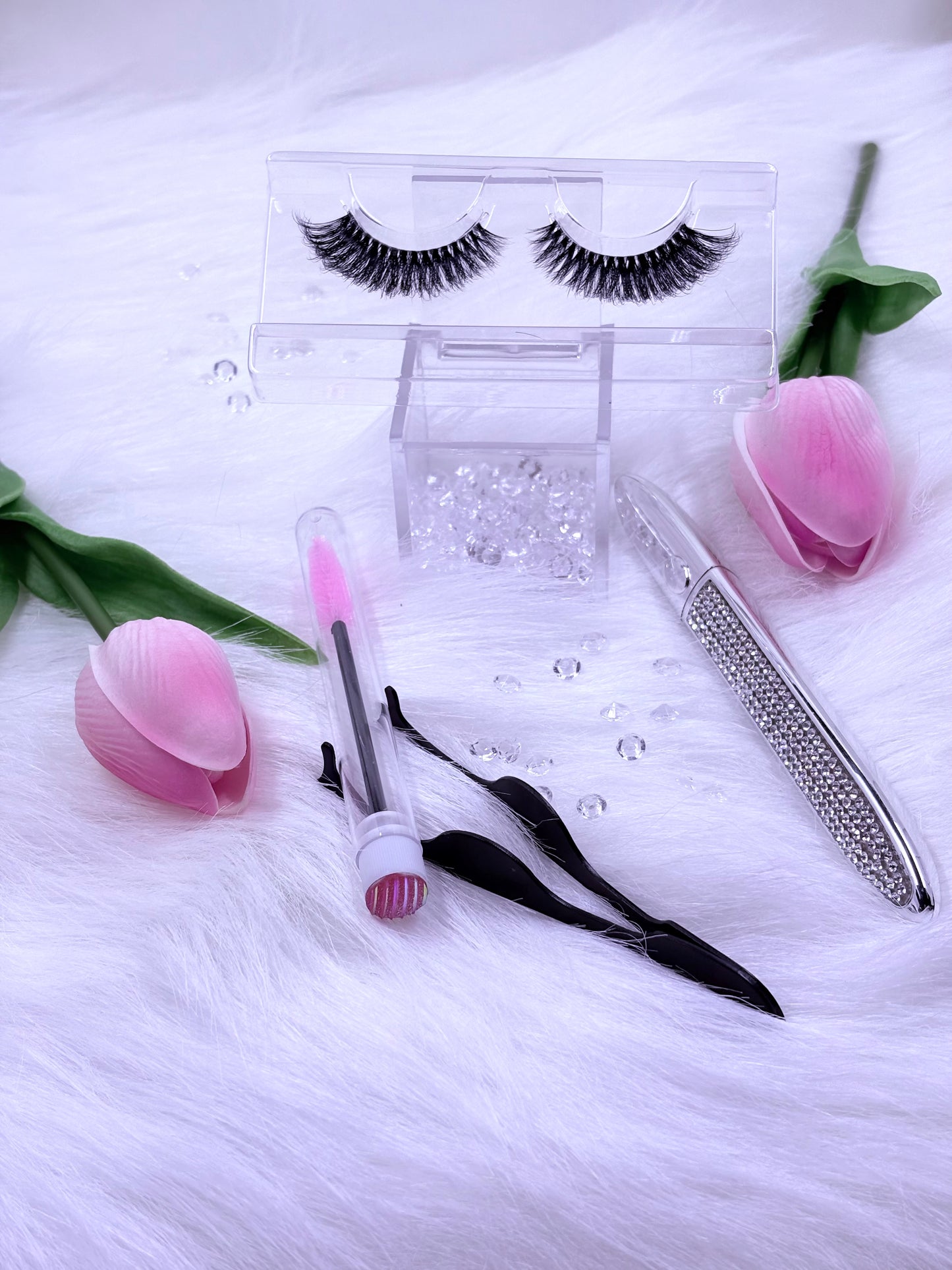 100% Mink lashes " BADDIE BLINK "