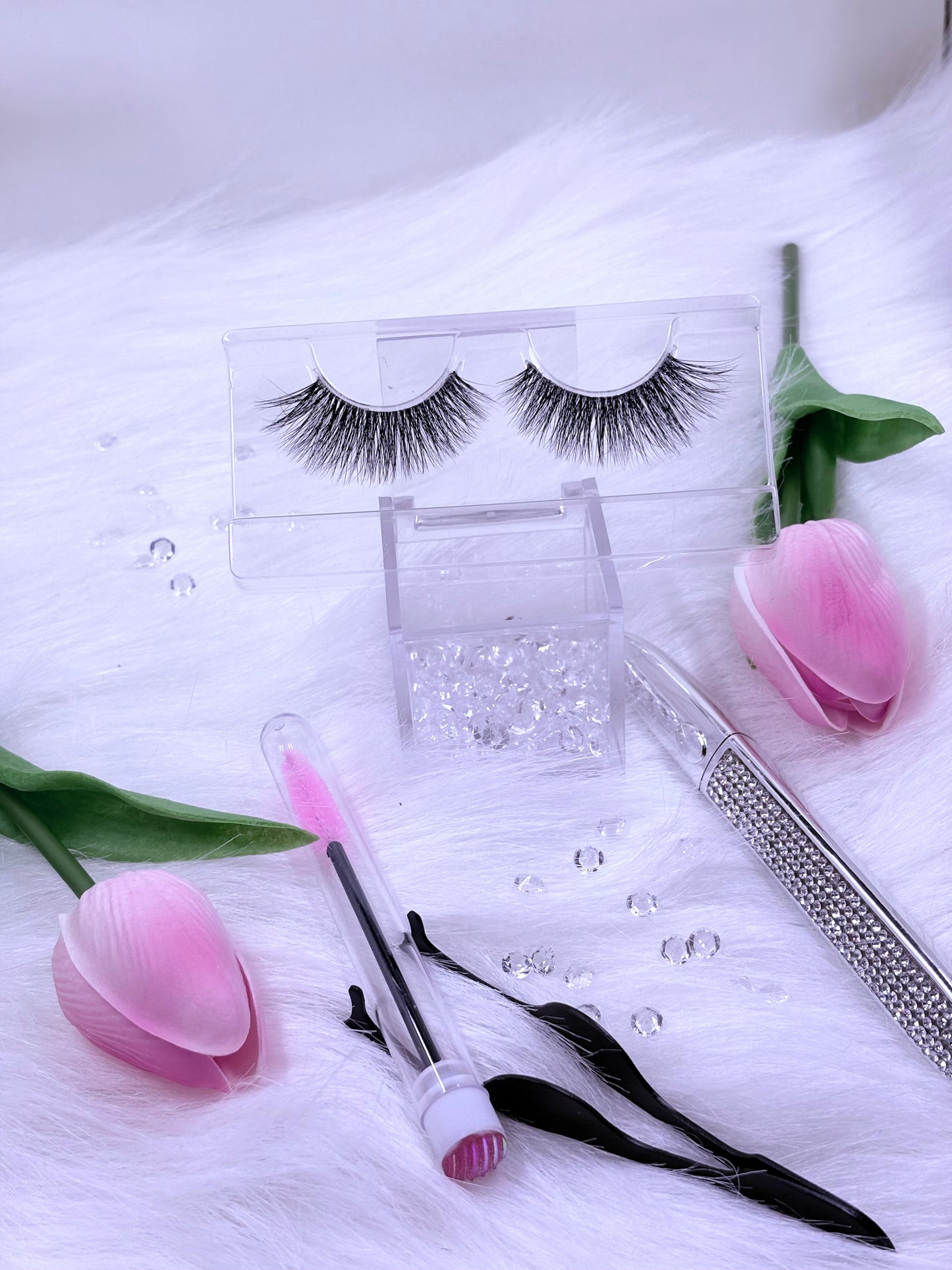 100% MINK EYE LASHES " LUXE LENGTHS "